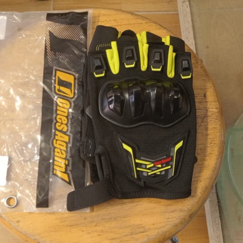 Ones Again Gloves Model 4