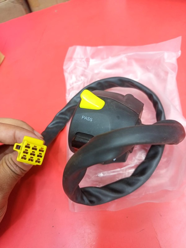 Gixxer Old Sf Left Chapa