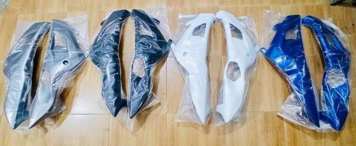 R15 v3 Under Belly Pan (Silver/ Black/ Yellow / Red)