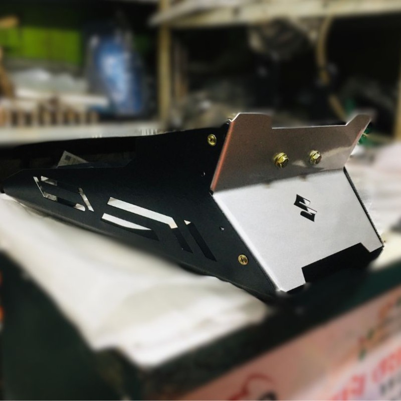 Premium Engine / Sum Guard For Gixxer Naked Fi / Carburetor / Monotone