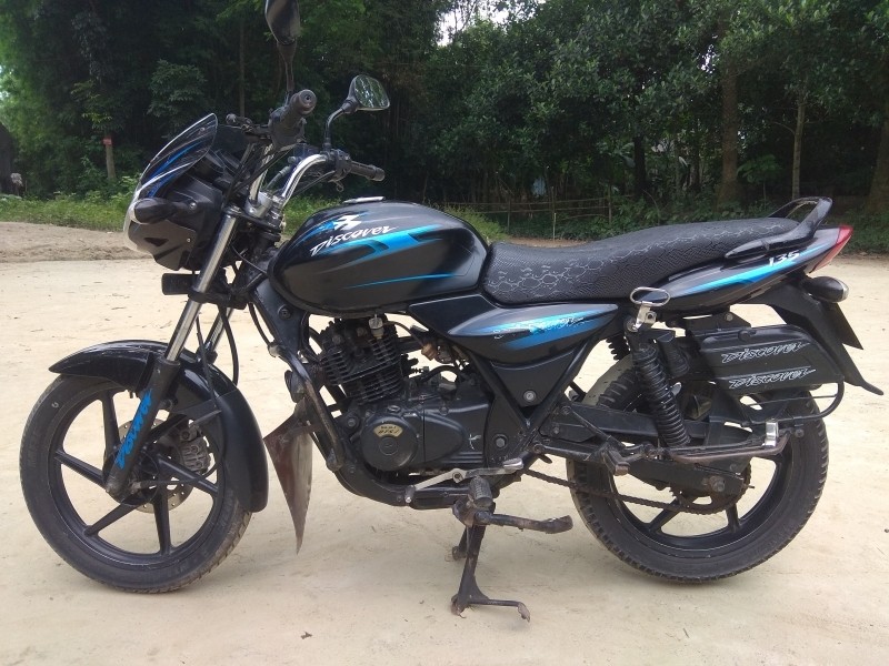 Bajaj discover 135cc discount disk brake price