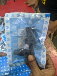 Plug Cap for Pulsar 150