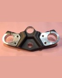 Handle Crown Gixxer SF New Model, BRACKET FRONT FORK (BLACK) 51311-42K10-291