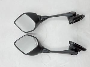 Looking Glass R15 V3 / R15 M / R15 v4