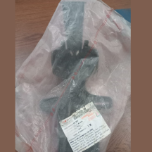 Rear Fender R15 V2 1CK-F1629-00 , License Light ASSY- 1CK-H4740-00, Rear Reflector ASSY- BE1-H5130-00