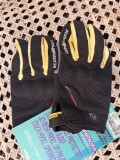 Komine Full Finger Gloves